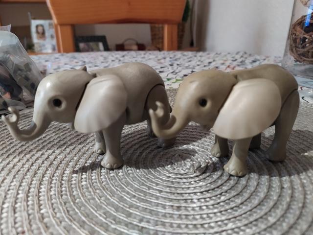 elefantes de playmobil