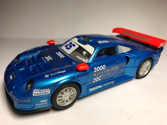 porsche 911 gt1 scalextric