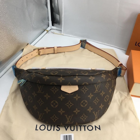 cangurera louis vuitton hombre precio
