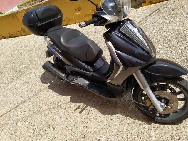 Antirrobo maneta de Freno Piaggio MP3 400// LT Naranja