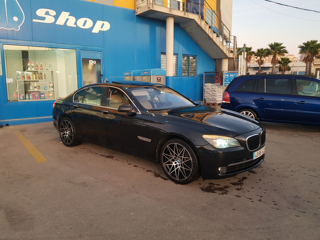 Bmw 740i f01