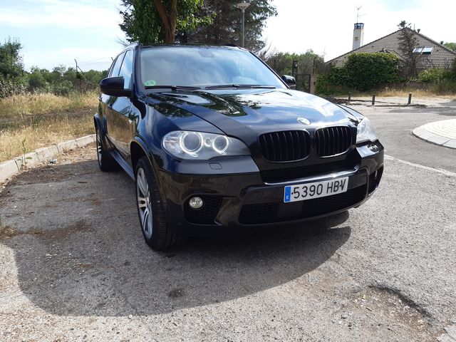 Bmw x5 21 год