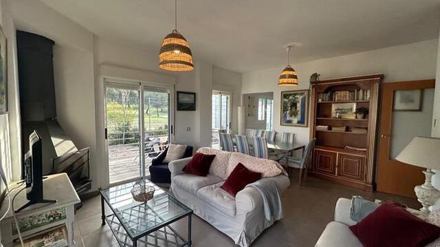 MIL ANUNCIOS.COM - Casa rural 8 plazas con jardín y barbaco en San