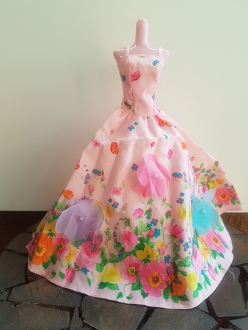 barbie vestido de flores