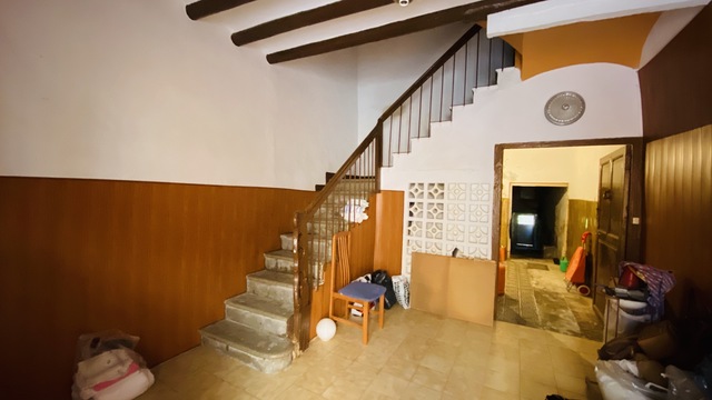 MIL ANUNCIOS.COM - Casa con patio trasero en centro alcala Doctor