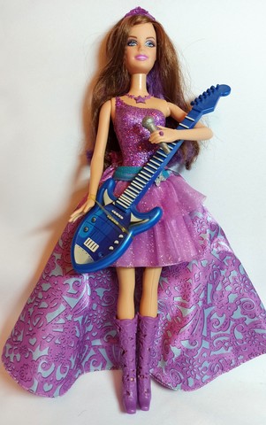 barbie cantante muñeca