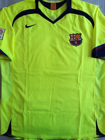 camiseta barcelona fosforescente
