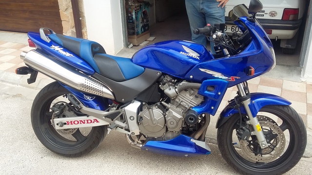 Honda cb 600s