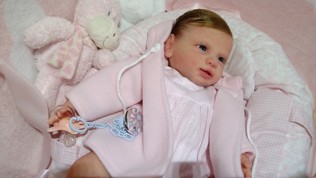 bebe silicona platino 500 euros