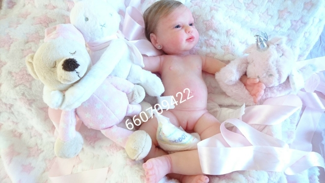 bebe silicona platino 500 euros