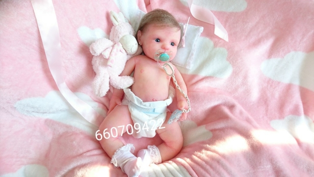 bebe silicona platino 500 euros