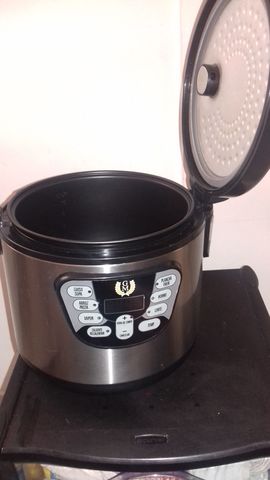 Olla a presión eléctrica de segunda mano por 50 € en Madrid Olla a presión eléctrica de segunda mano por 50 € en Madrid