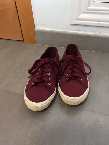 zapatillas burdeos