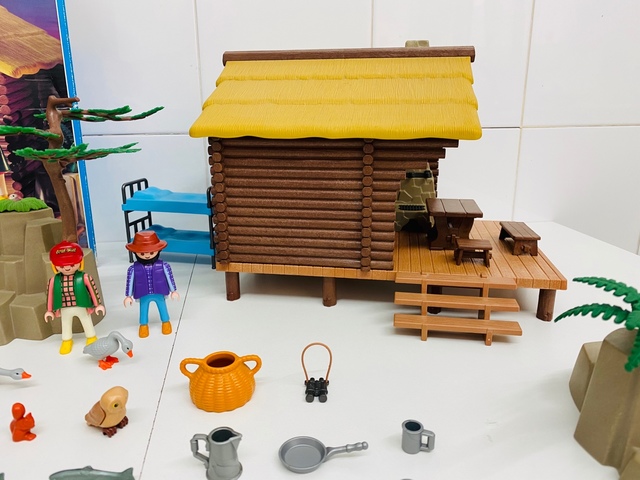 playmobil cabaña del lago