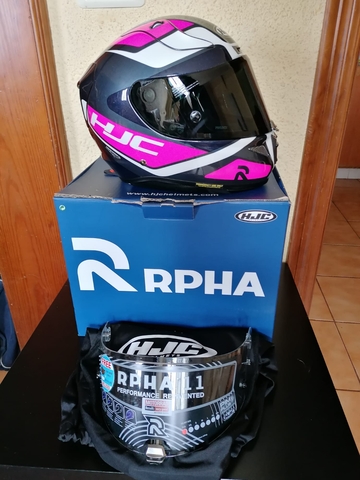 Casco de moto,en perfecto estado con visera de segunda mano Casco de moto,en perfecto estado con visera de segunda mano