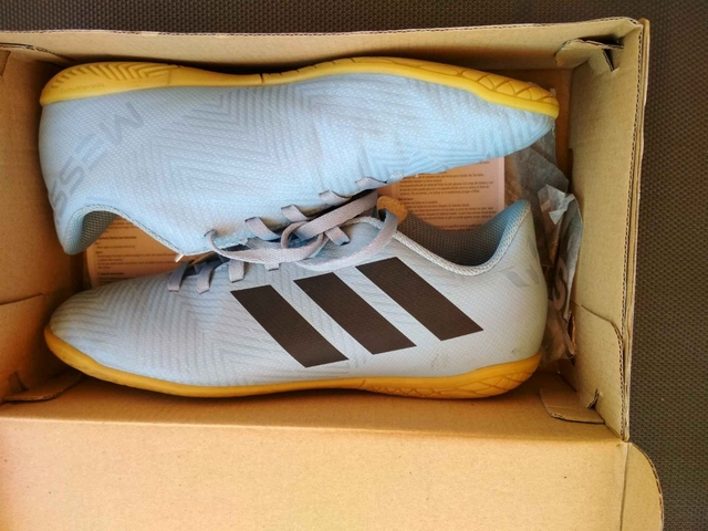 Zapatillas Adidas T 36. Amarillas. Nuevas Un Solo Uso Zapatillas Adidas T 36. Amarillas. Nuevas Un Solo Uso