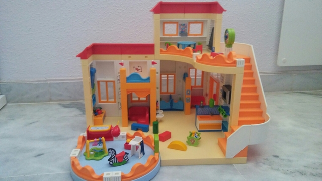 guardería de playmobil