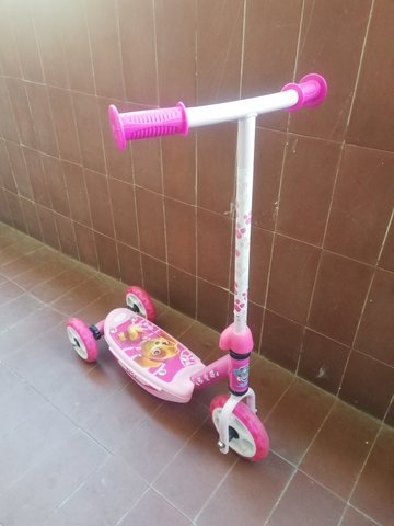 patinete patrulla canina rosa