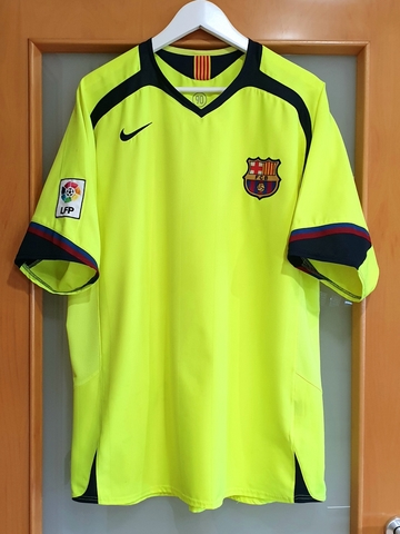 camiseta barcelona fosforescente