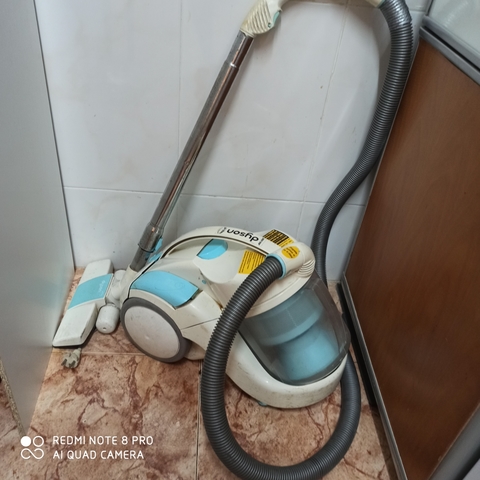 Milanuncios - aspirador Dyson dc02