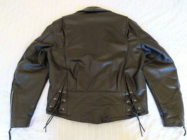 MILANUNCIOS | Comprar y vender moda hombre chaqueta cuero de Chaqueta de cuero (hombre) de segunda mano por 50 € en