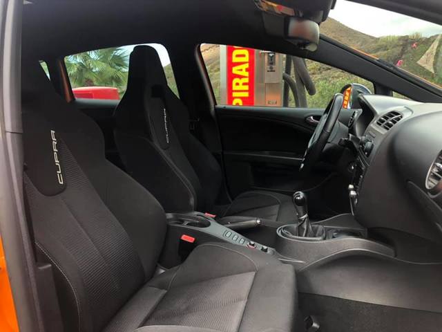 SEAT - LEON CUPRA