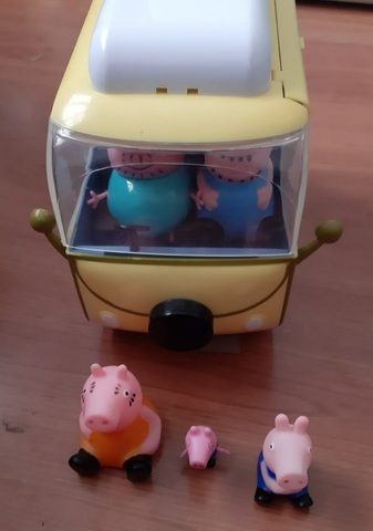 furgoneta peppa pig