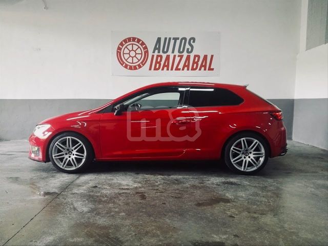 Desde 2013 Cubre Maletero de Goma Compatible con Seat Leon III SC Sport Coupe 3 Regalo + Limpiador de Plasticos Puertas