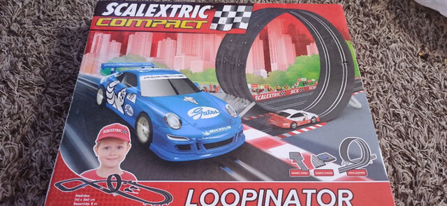 scalextric loopinator