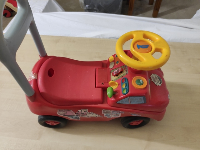correpasillos rayo mcqueen