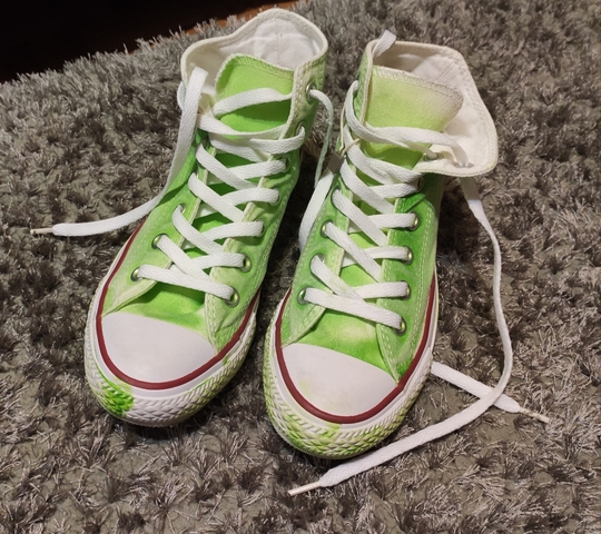 converse verde fluorescente