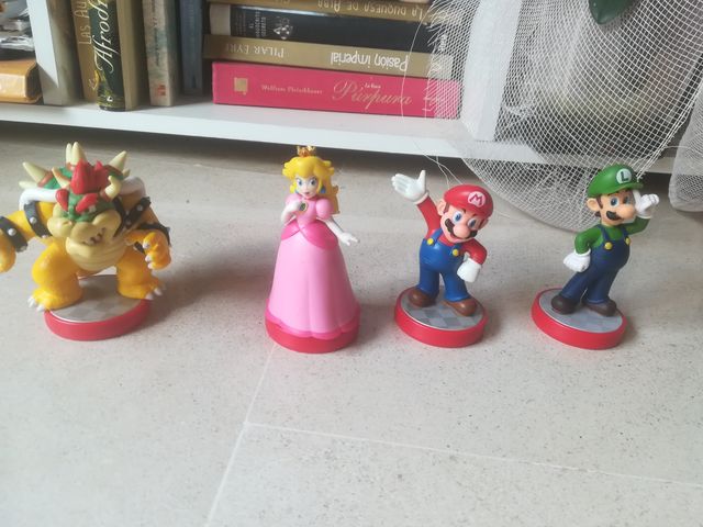 muñecos de super mario