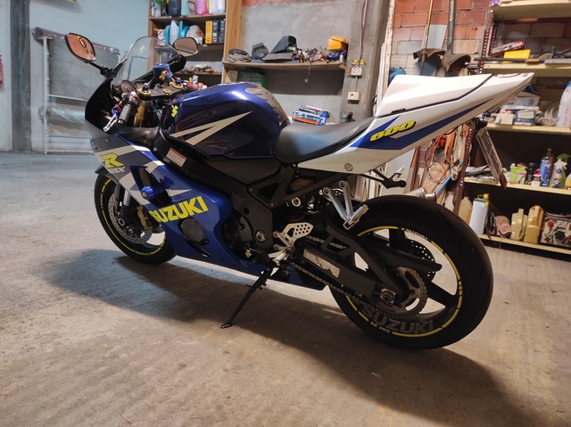 Suzuki gsxr 600 k5