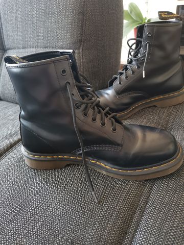 dr martens usadas