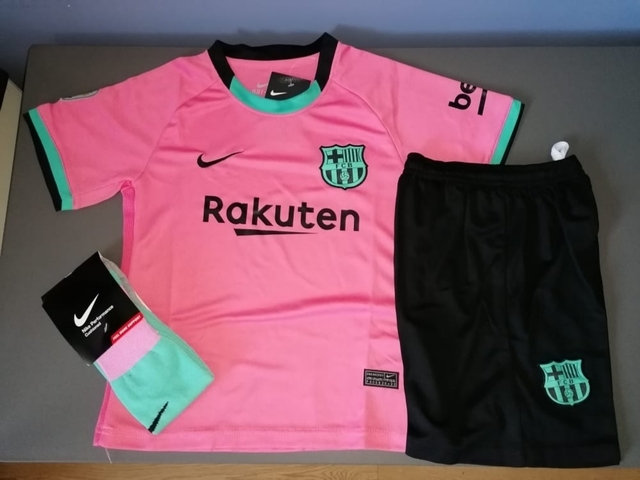 equipacion barça rosa