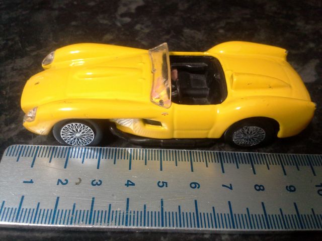 Ferrari FXX enzo amarillo 1//43 mattel Hot Wheels maqueta de coche modelo coche