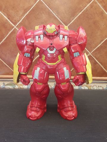 hulkbuster interactivo