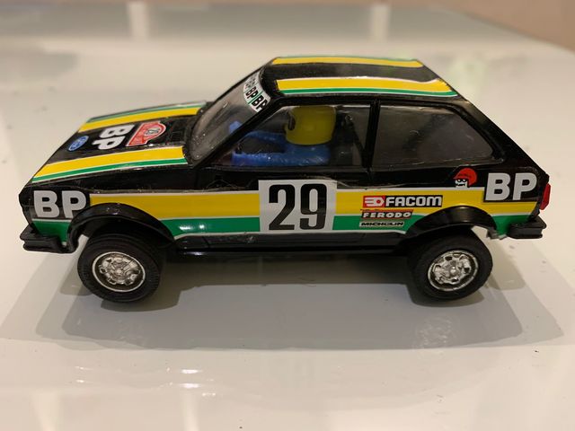 ford fiesta de juguete