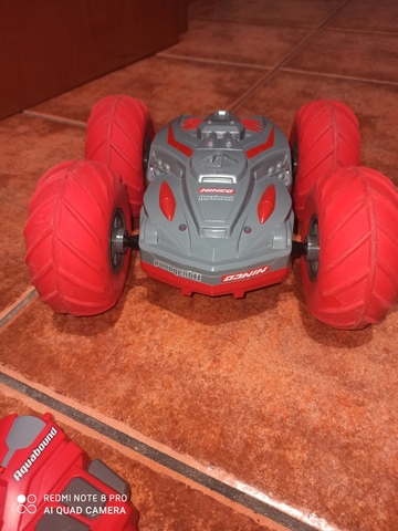 coche teledirigido aquabound