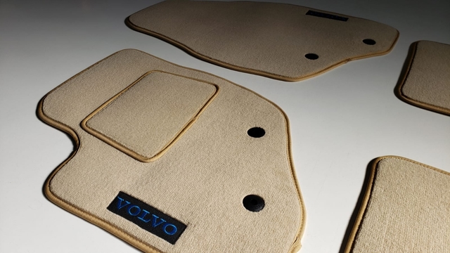 Rey Alfombrillas/® a Medida Logo Alfombrillas Volvo S40 2004-2012