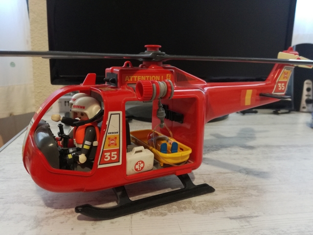 helicoptero de rescate playmobil