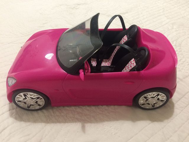 coche barbie descapotable