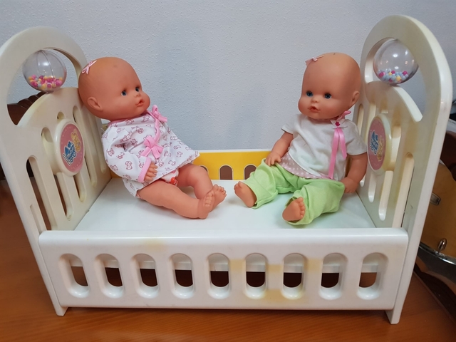 hospital de nenuco con traductor de lloros de bebe