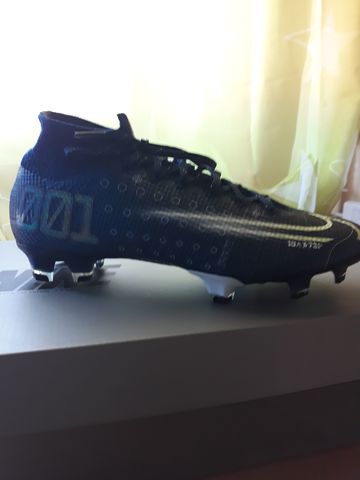 zapatos de futbol numero 25