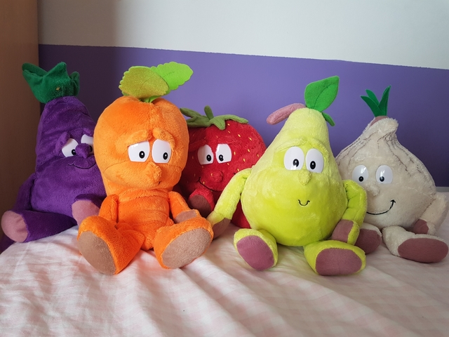 peluches de frutas