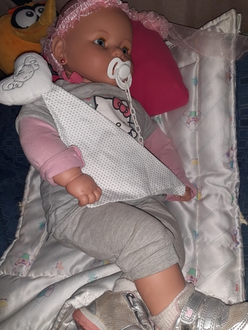 bebe pelona