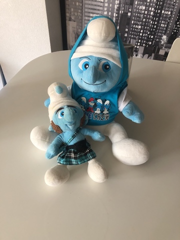 peluche pitufo gruñon