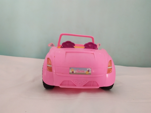 coche barbie descapotable