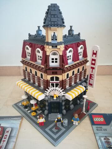 lego cafe corner 10182