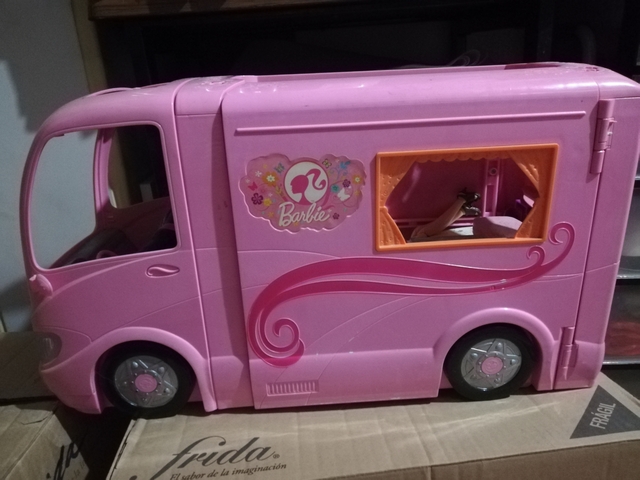 furgoneta barbie
